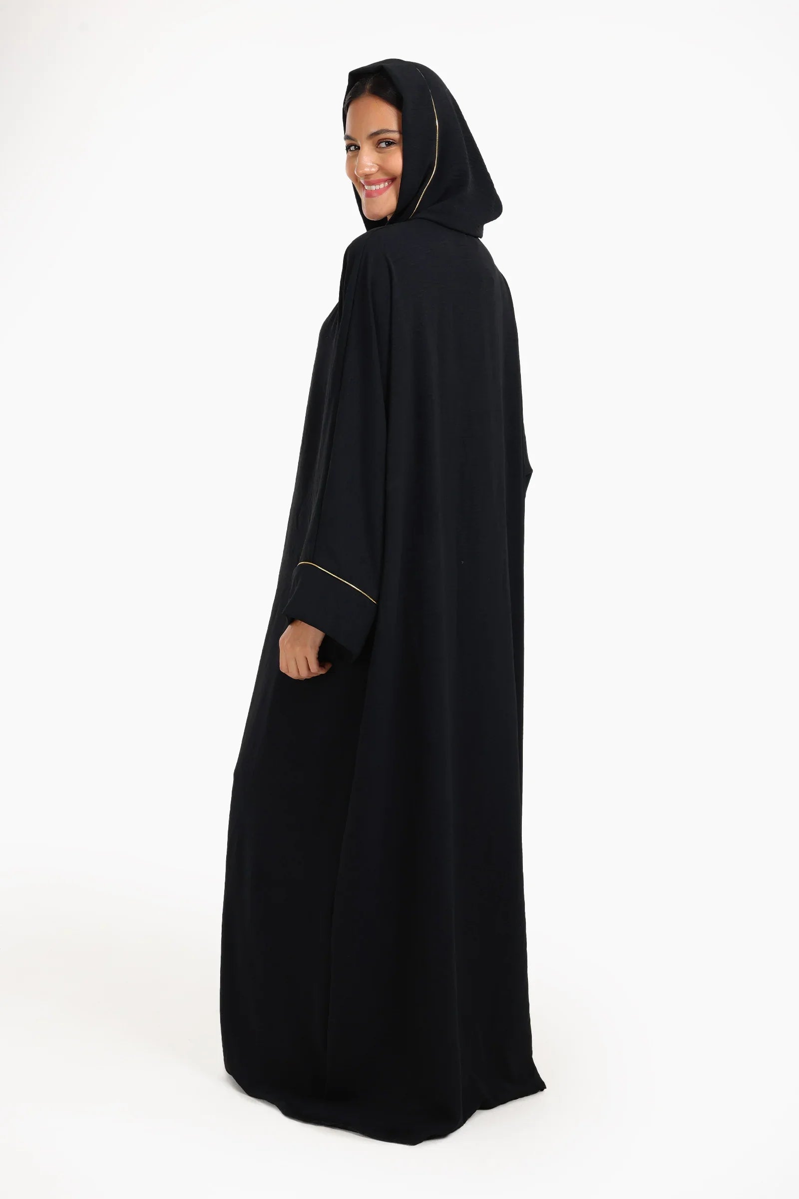 Prayer Isdal with Gold Piping