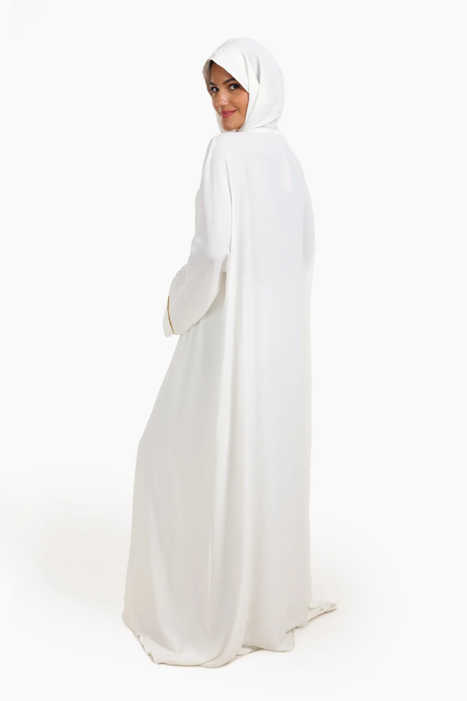 Prayer Isdal with Gold Piping