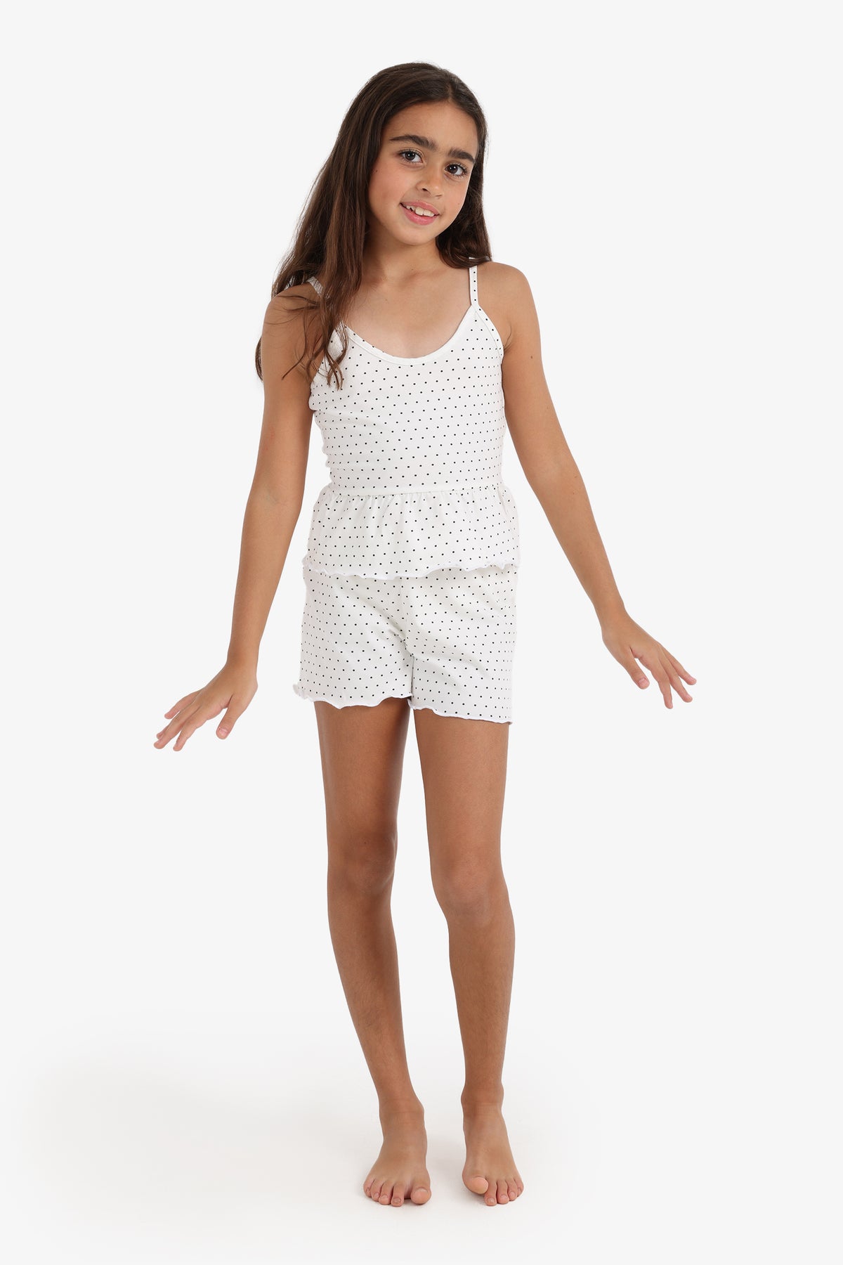 طقم بيجامة بناتي بنقشة منقطة