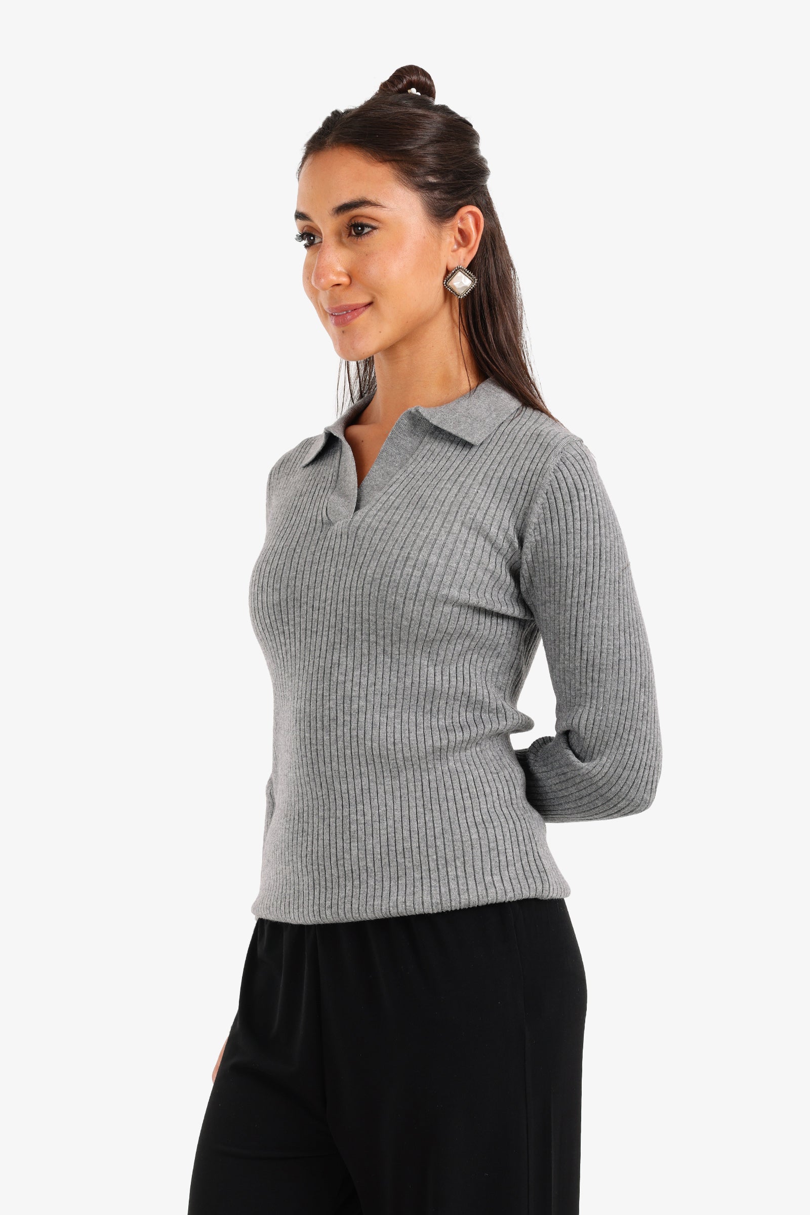 Ribbed Pullover with Collar