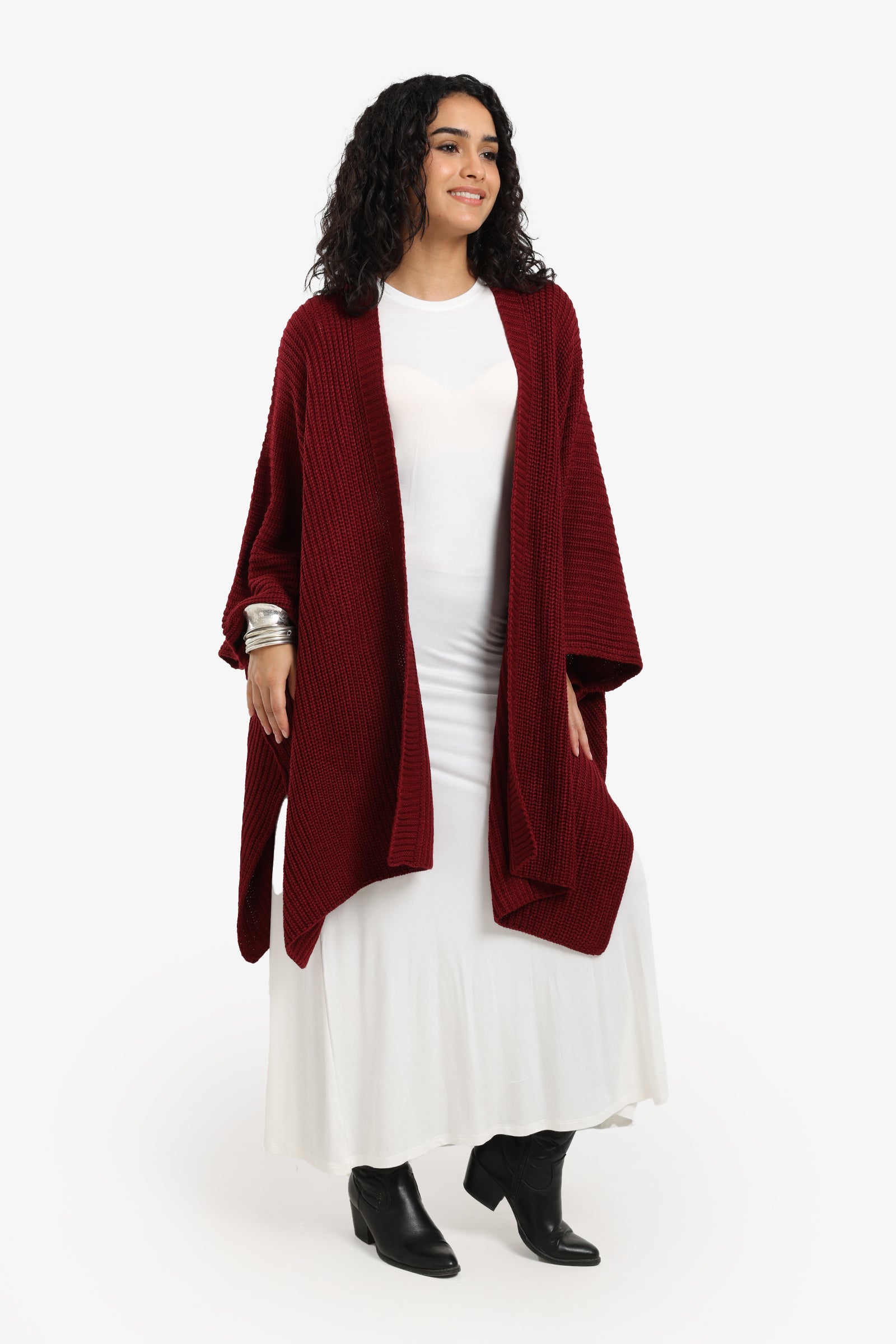 بونشو محبوك واسع القصة