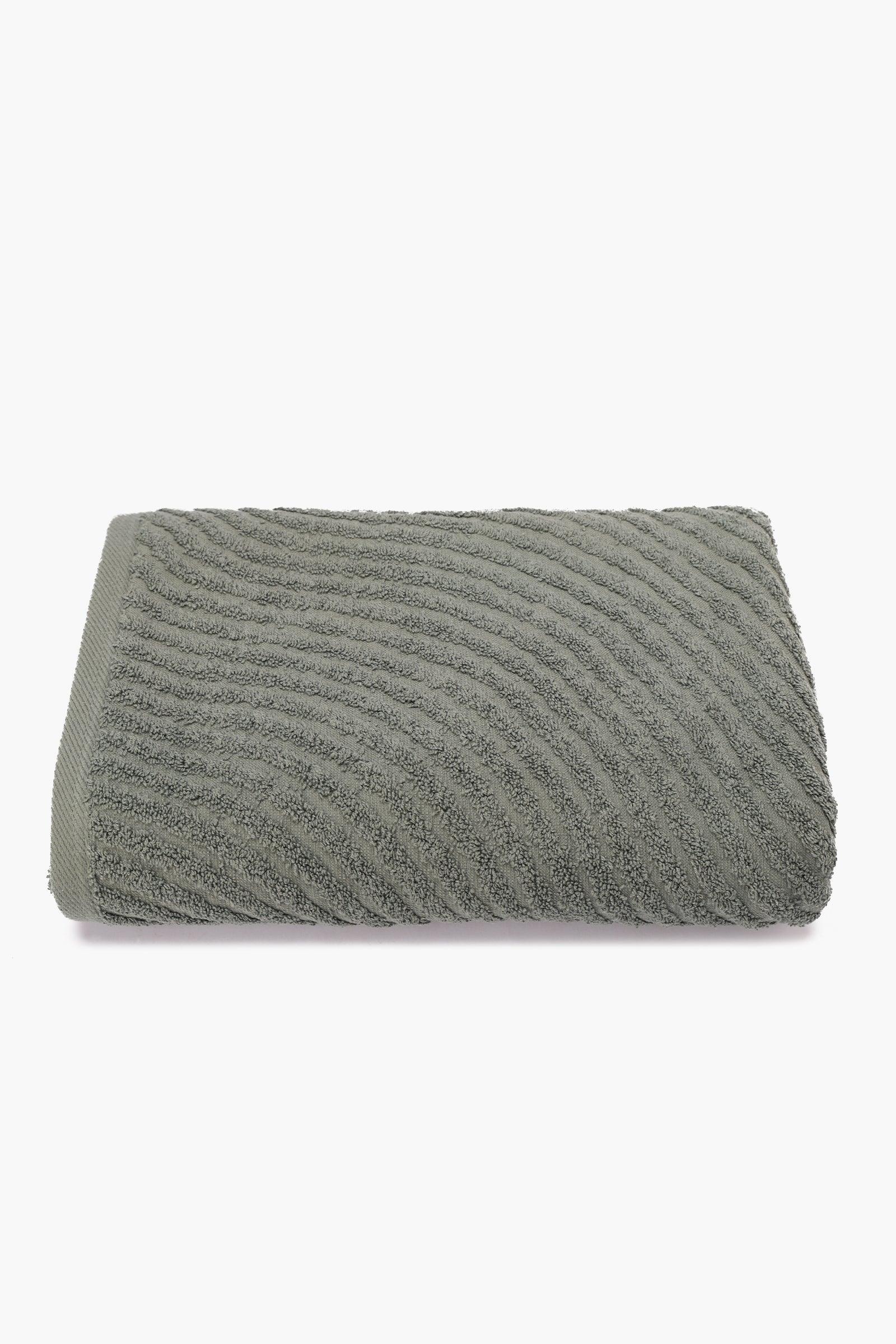 Wave Jacquard Towel - 140*70 cm