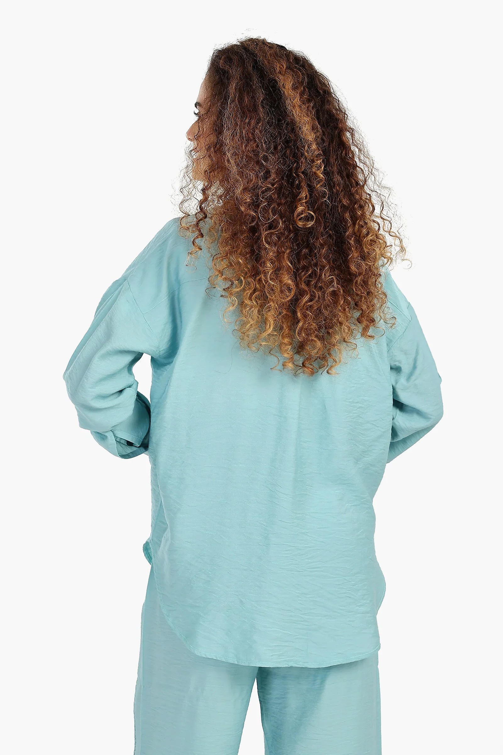 قميص مريح بكم