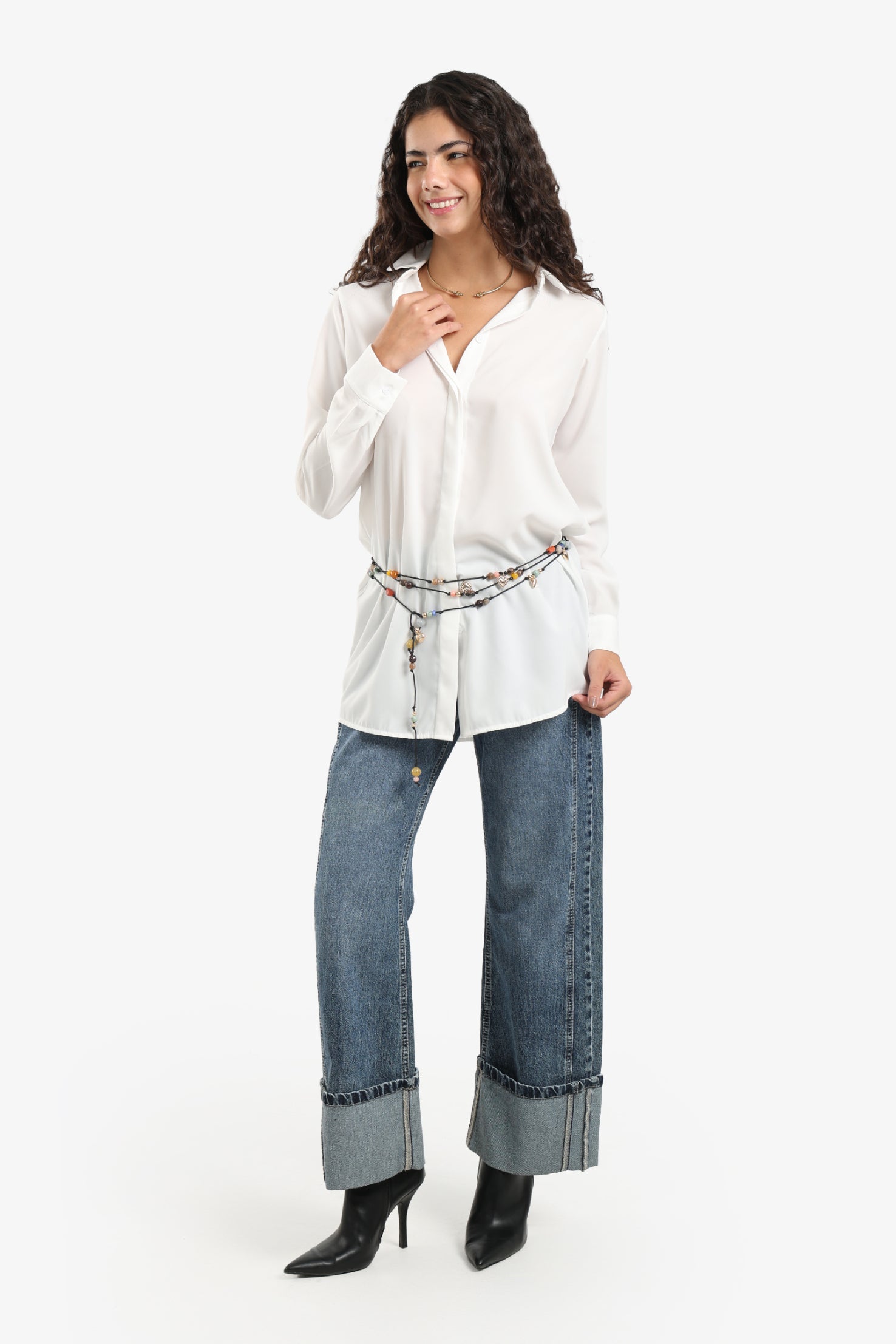 قميص عملي بقصة مريحة