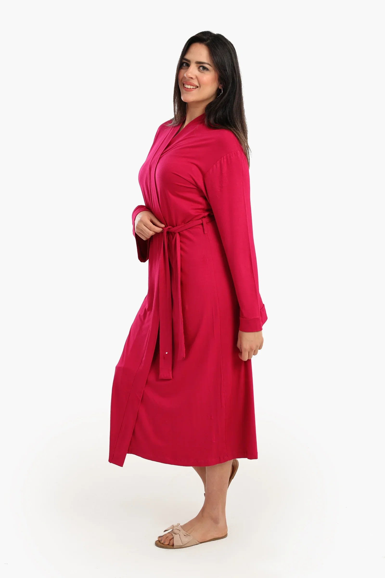 روب سادة بأكمام طويلة