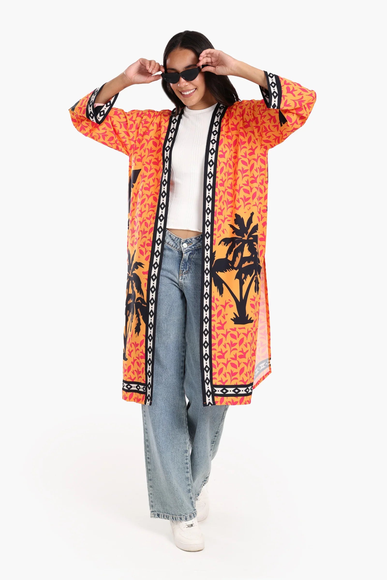 كيمونو بطبعة أشجار نخيل ملون