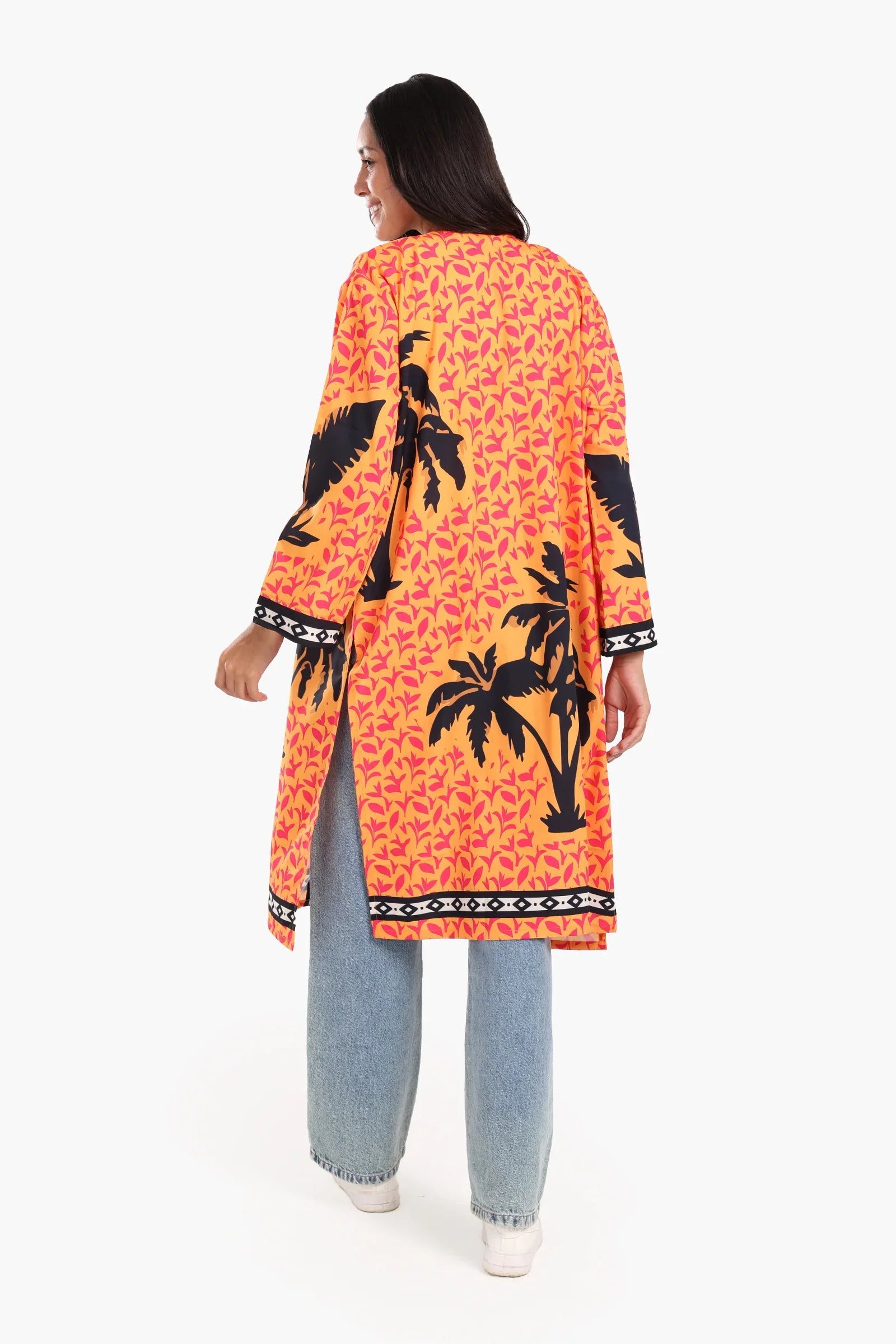 كيمونو بطبعة أشجار نخيل ملون