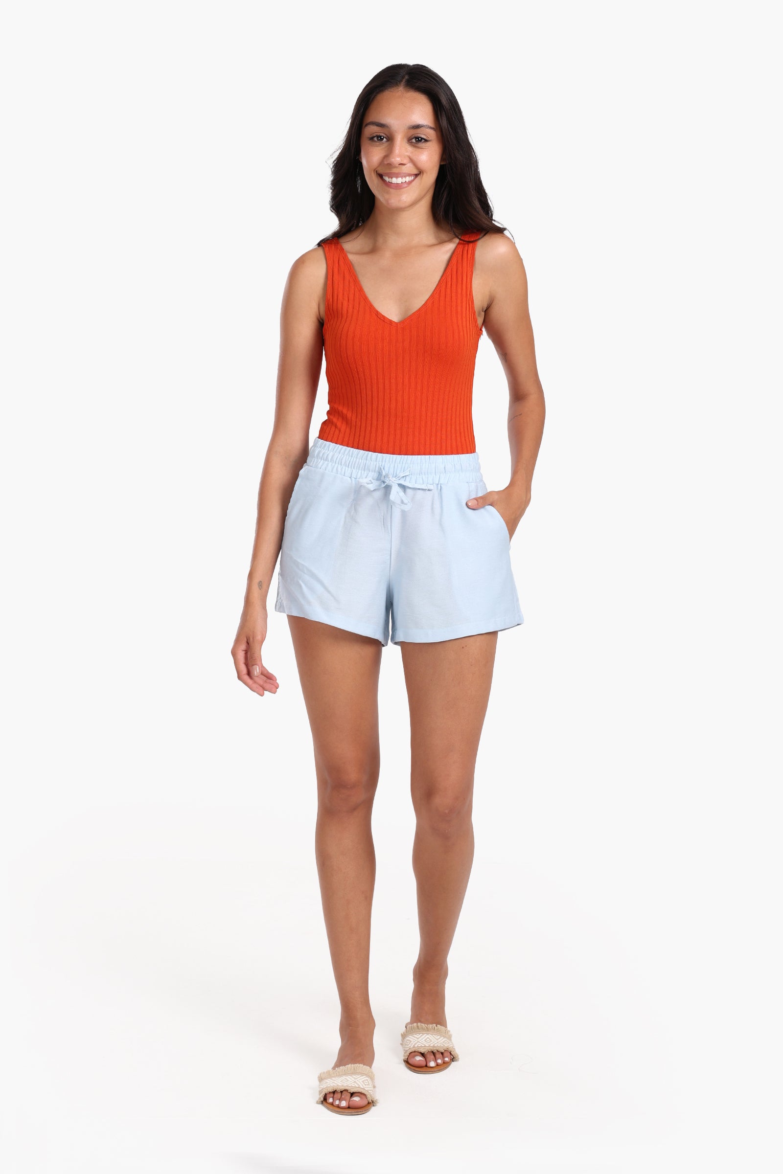 شورت بجيوب جانبية للشاطئ