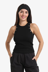 توب بأزرار معدنية