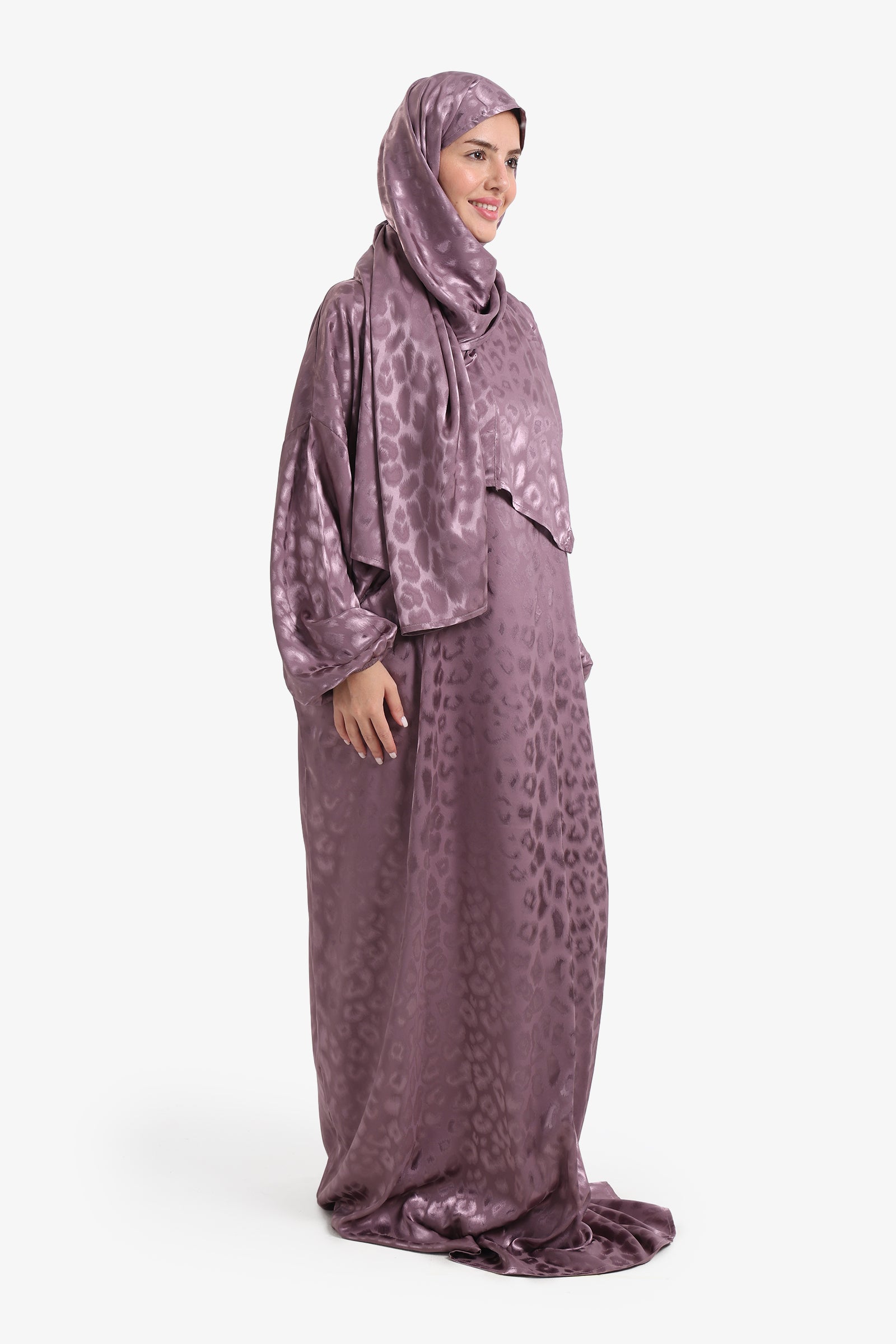 Satin One Size Prayer Isdal