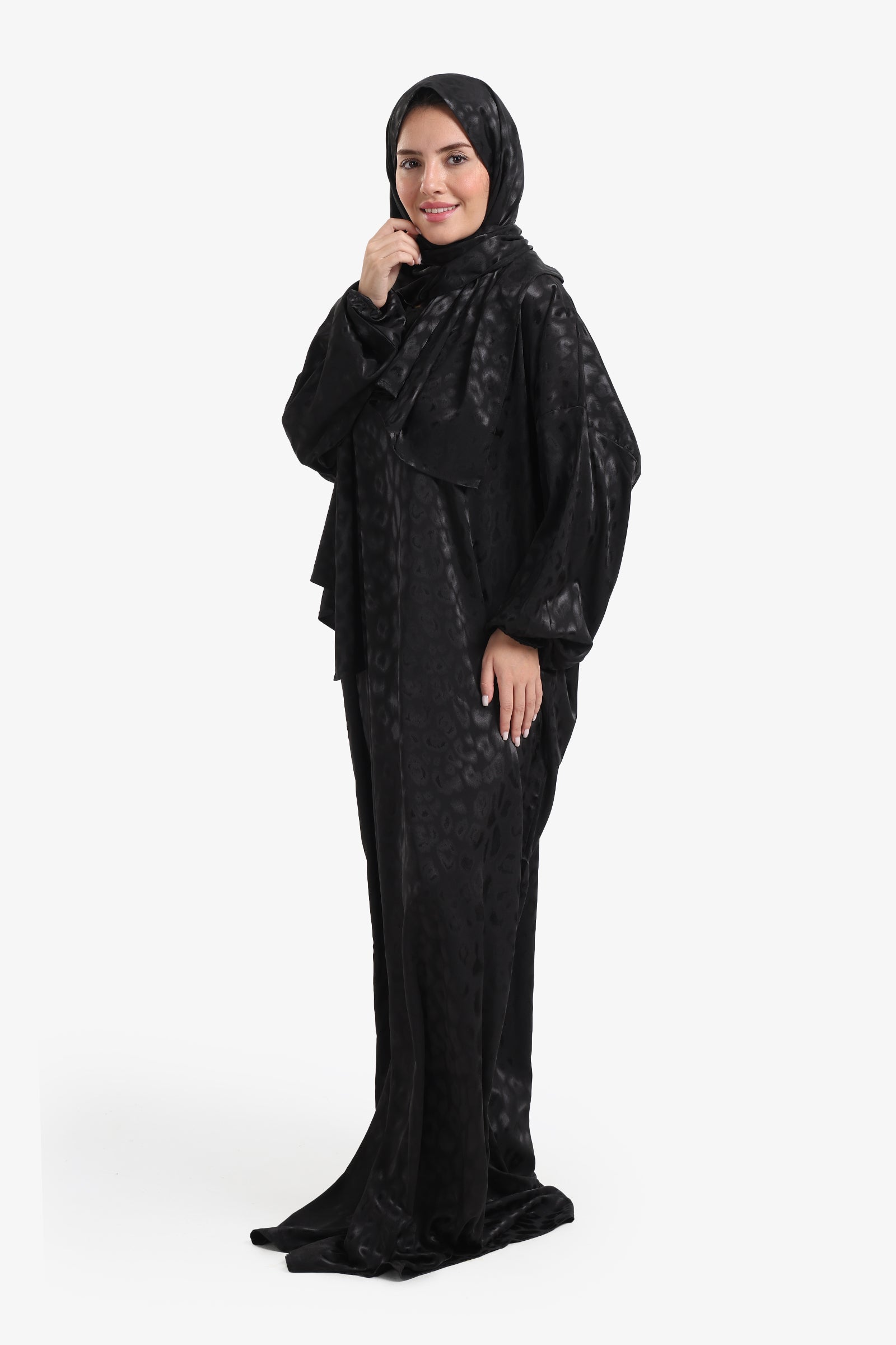 Satin One Size Prayer Isdal