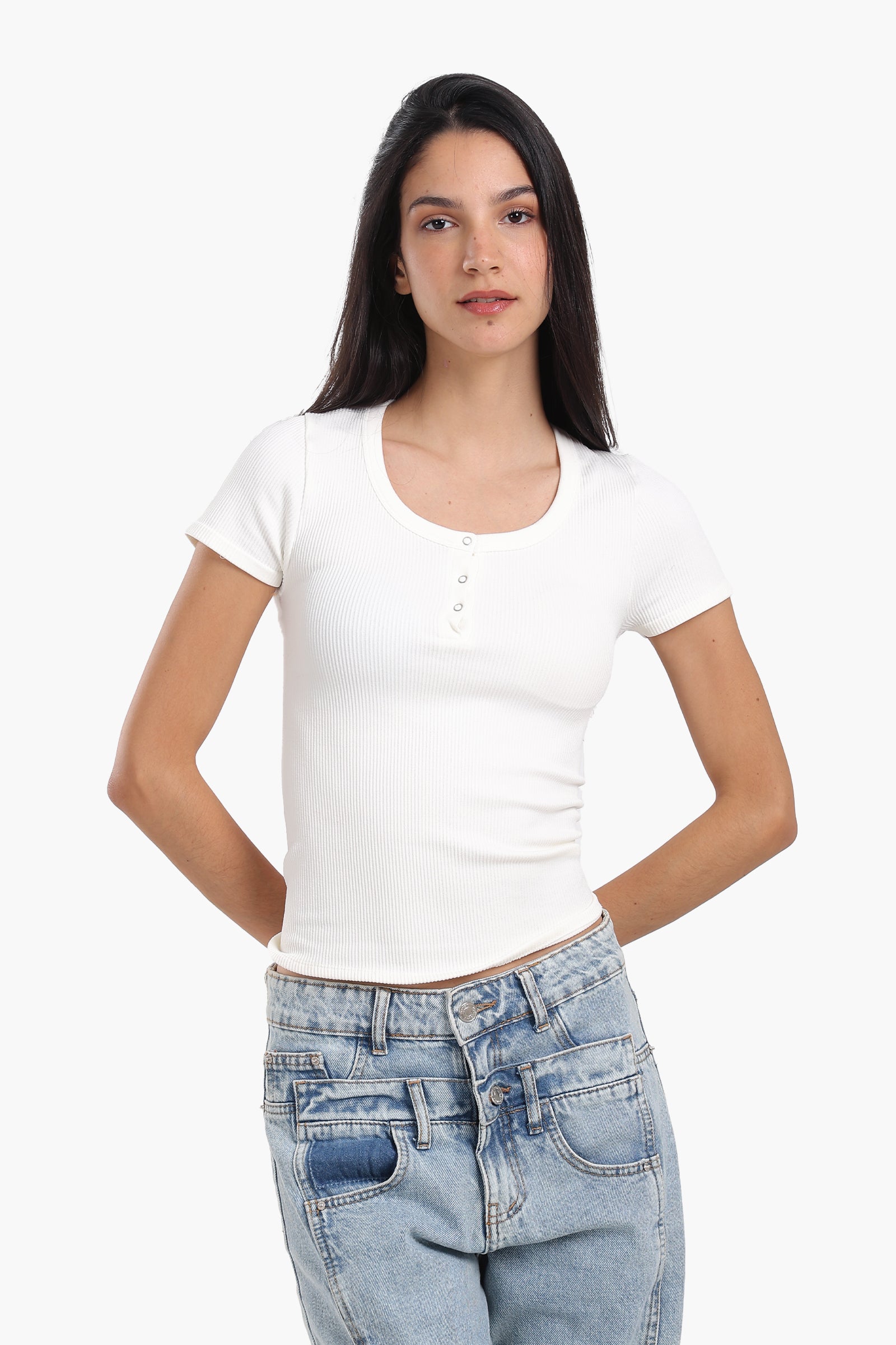 Top with Snap Button Closure
