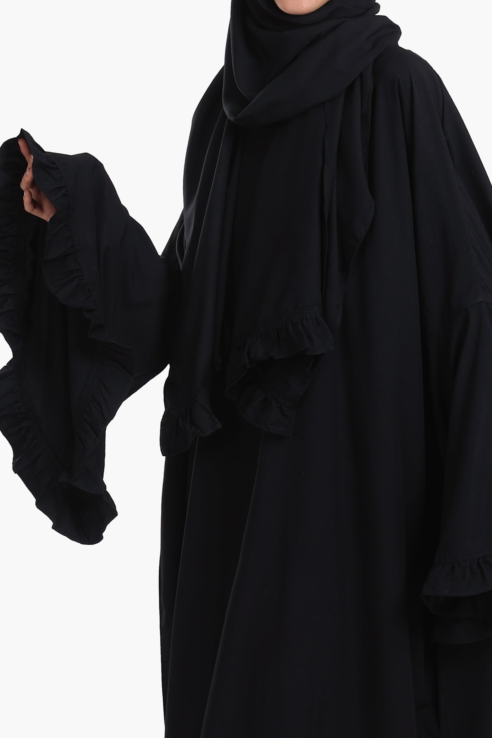 Prayer Isdal with Ruffles