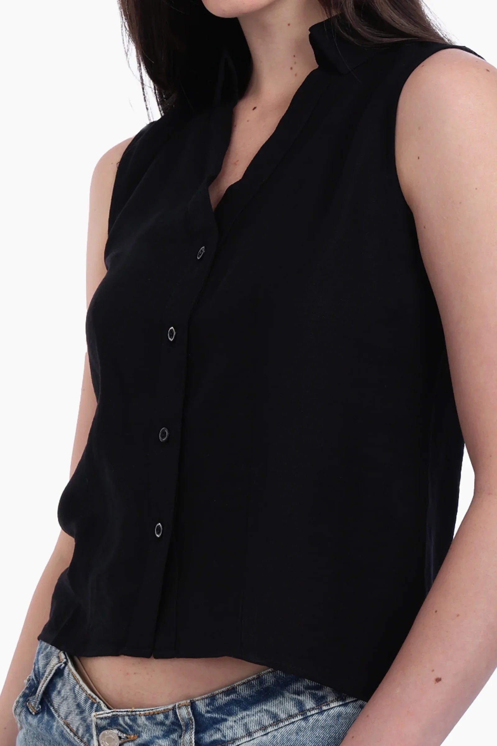Collared Sleeveless Shirt