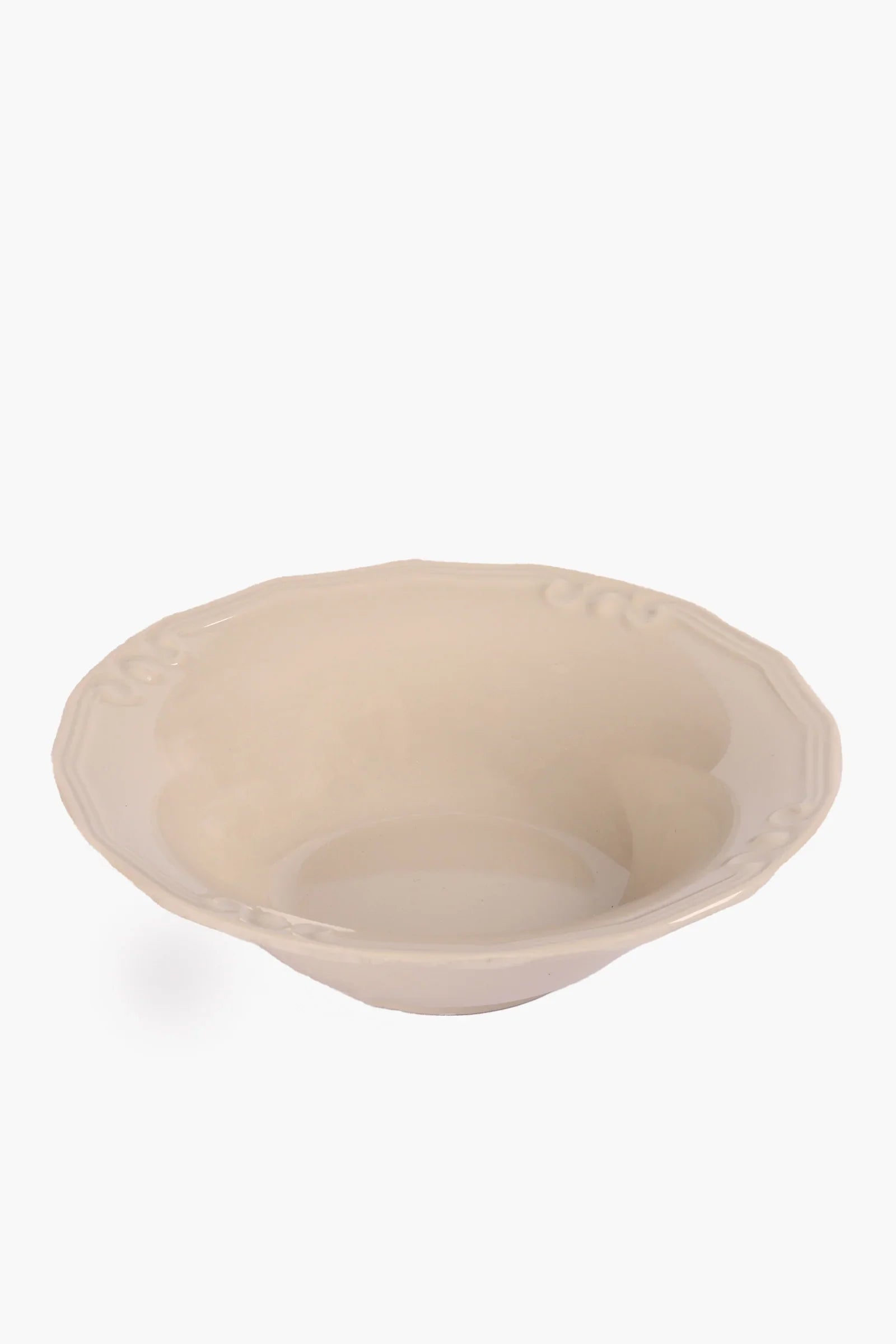 Bowl with Decorative Edge -15cm