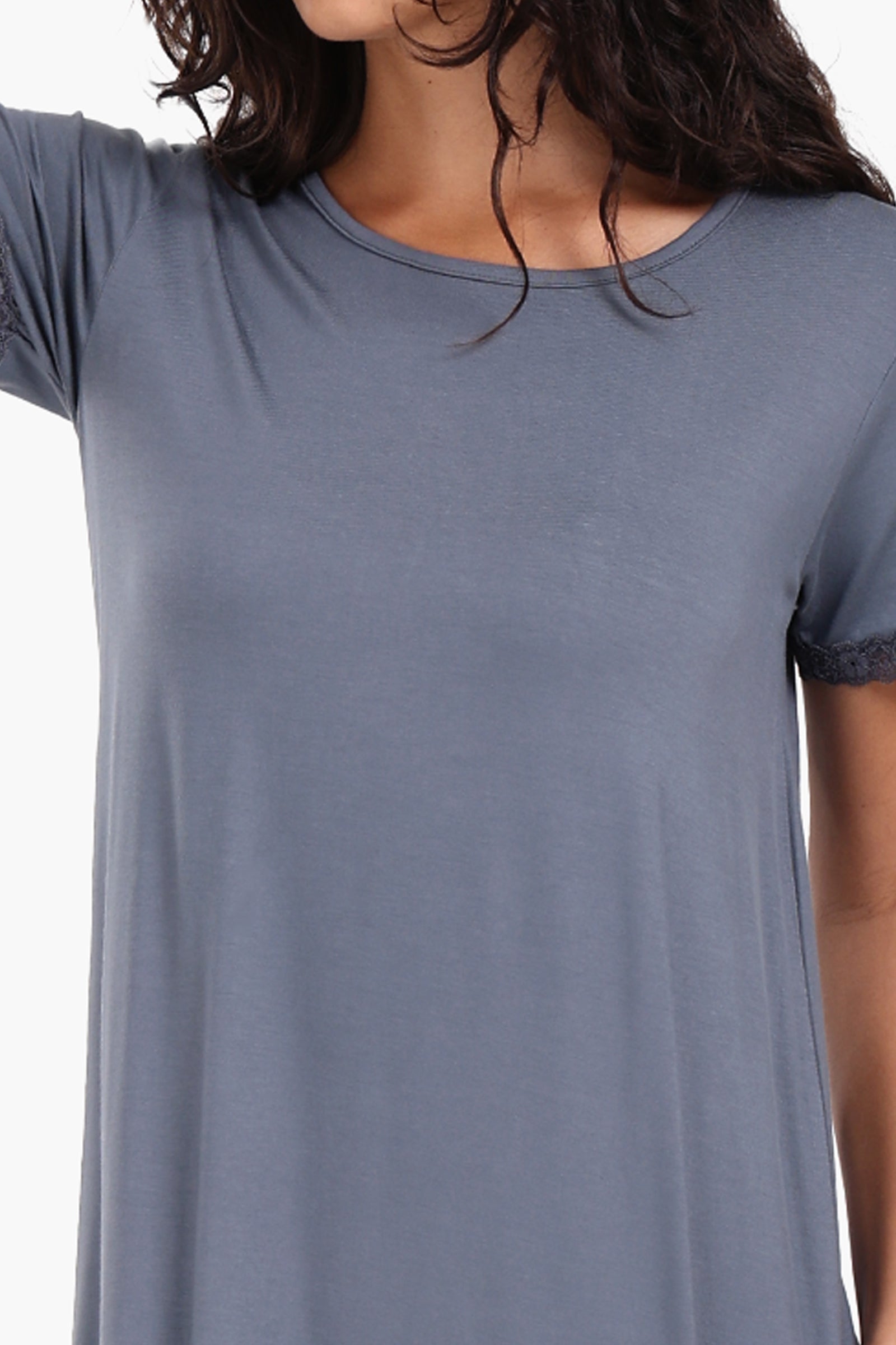 Lightweight Nightgown with Lace