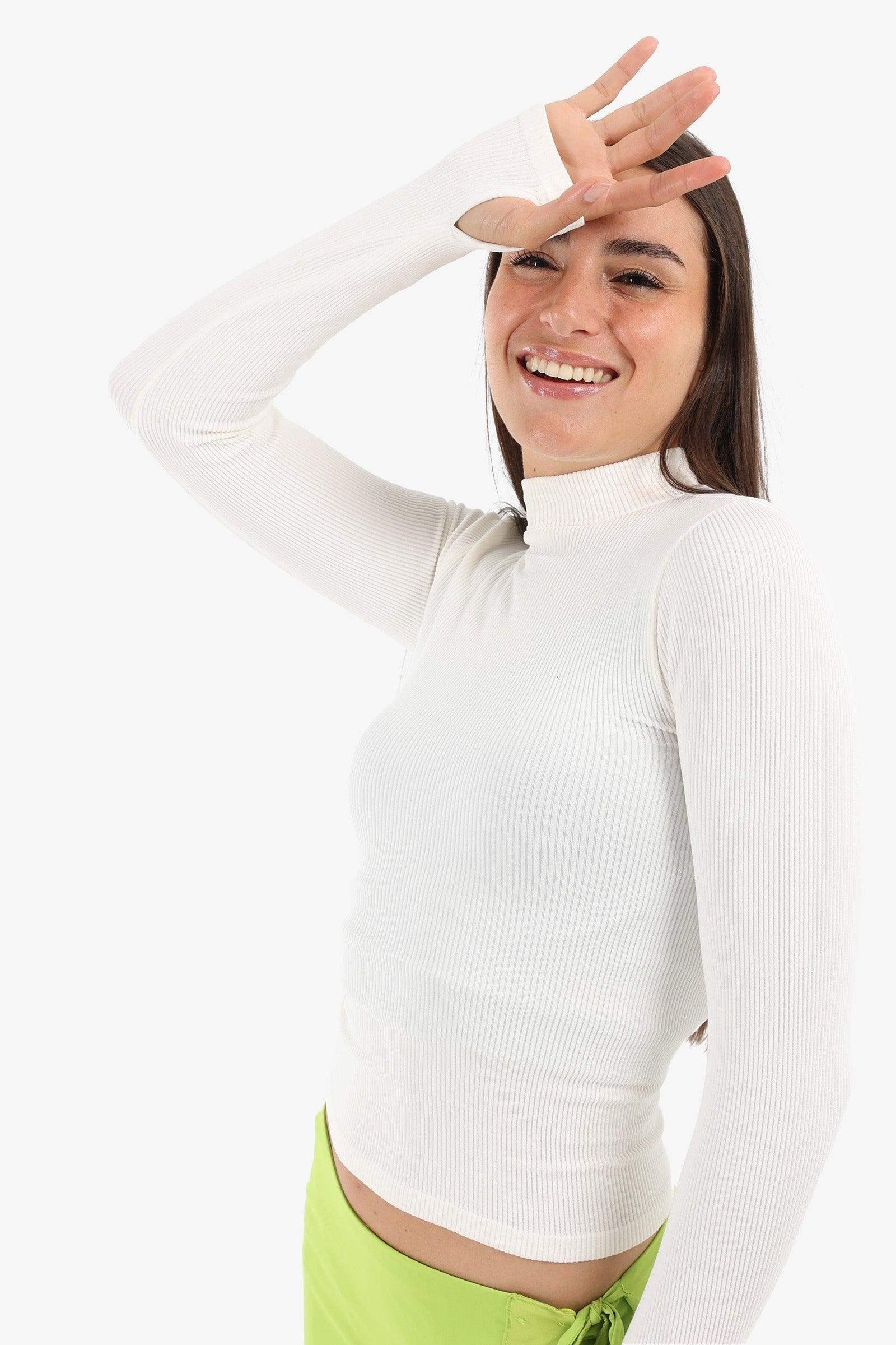 Top with Thumbhole Cuffs - Carina - كارينا