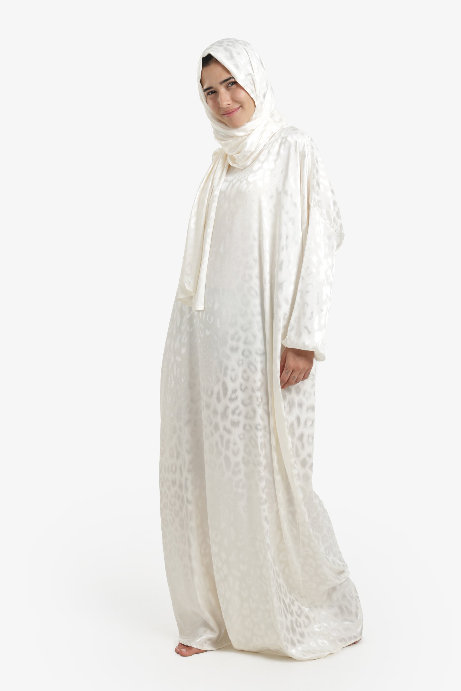 Satin One Size Prayer Isdal