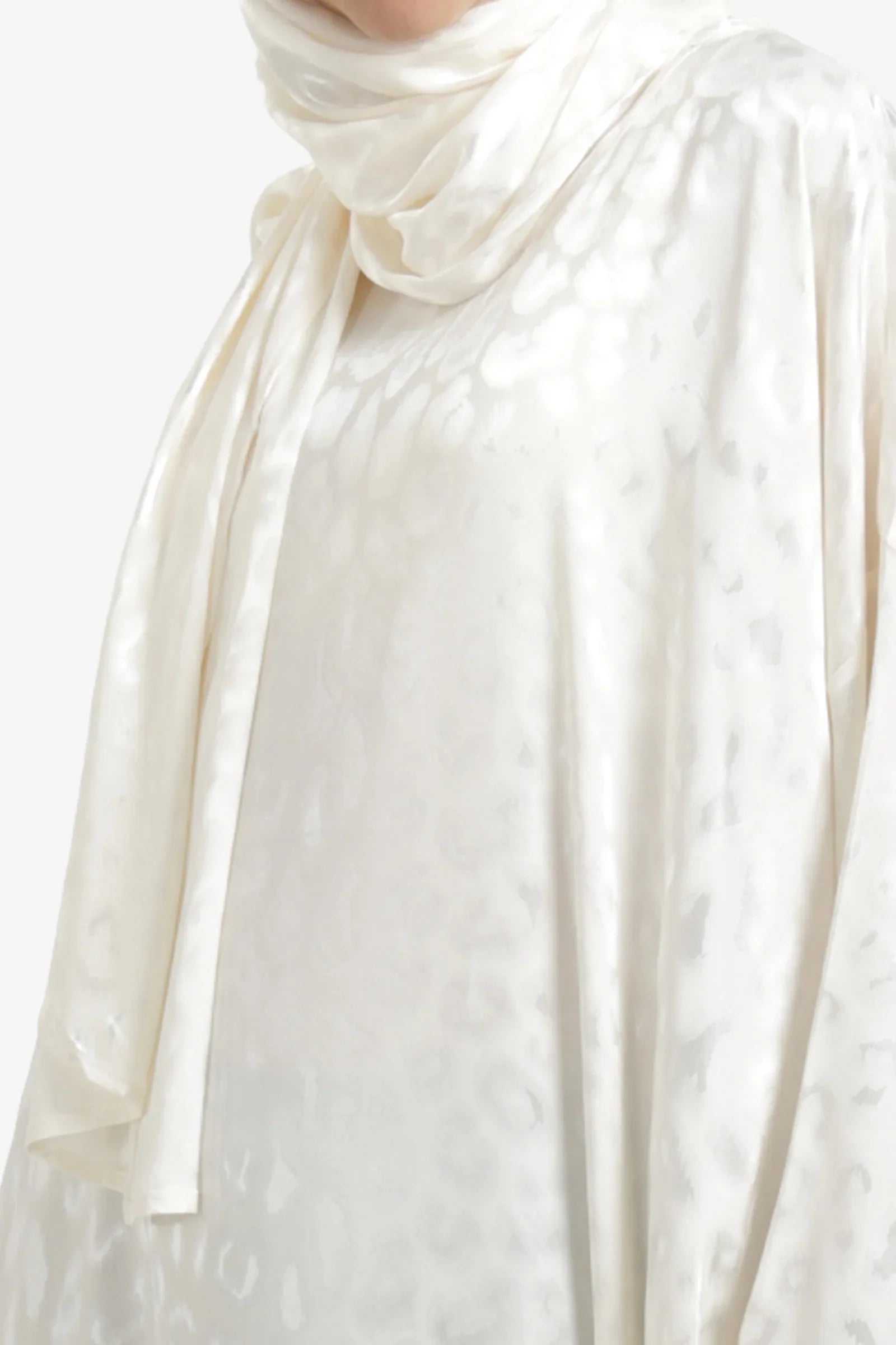 Satin One Size Prayer Isdal