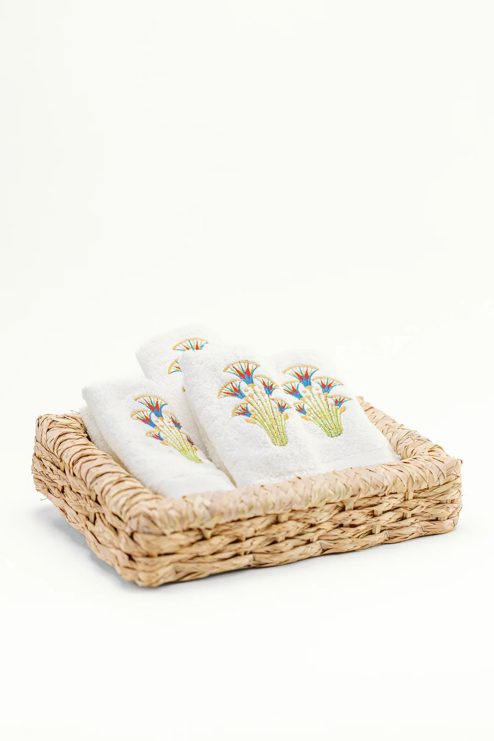 Embroidered Guest Towels (Pack of 4)