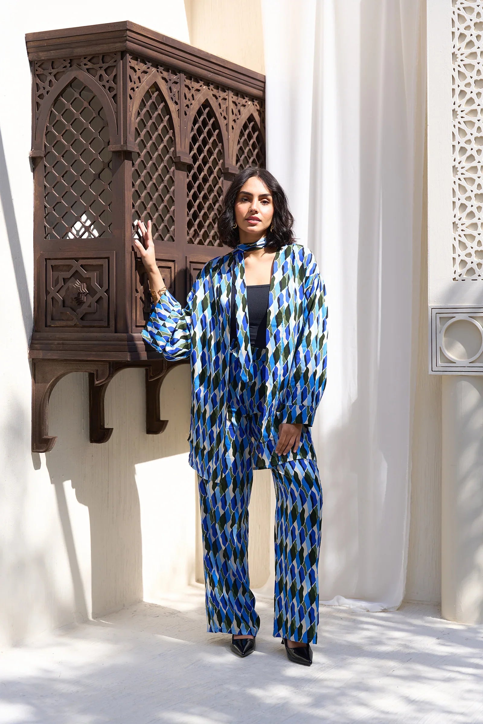 كيمونو واسع منقوش ملون