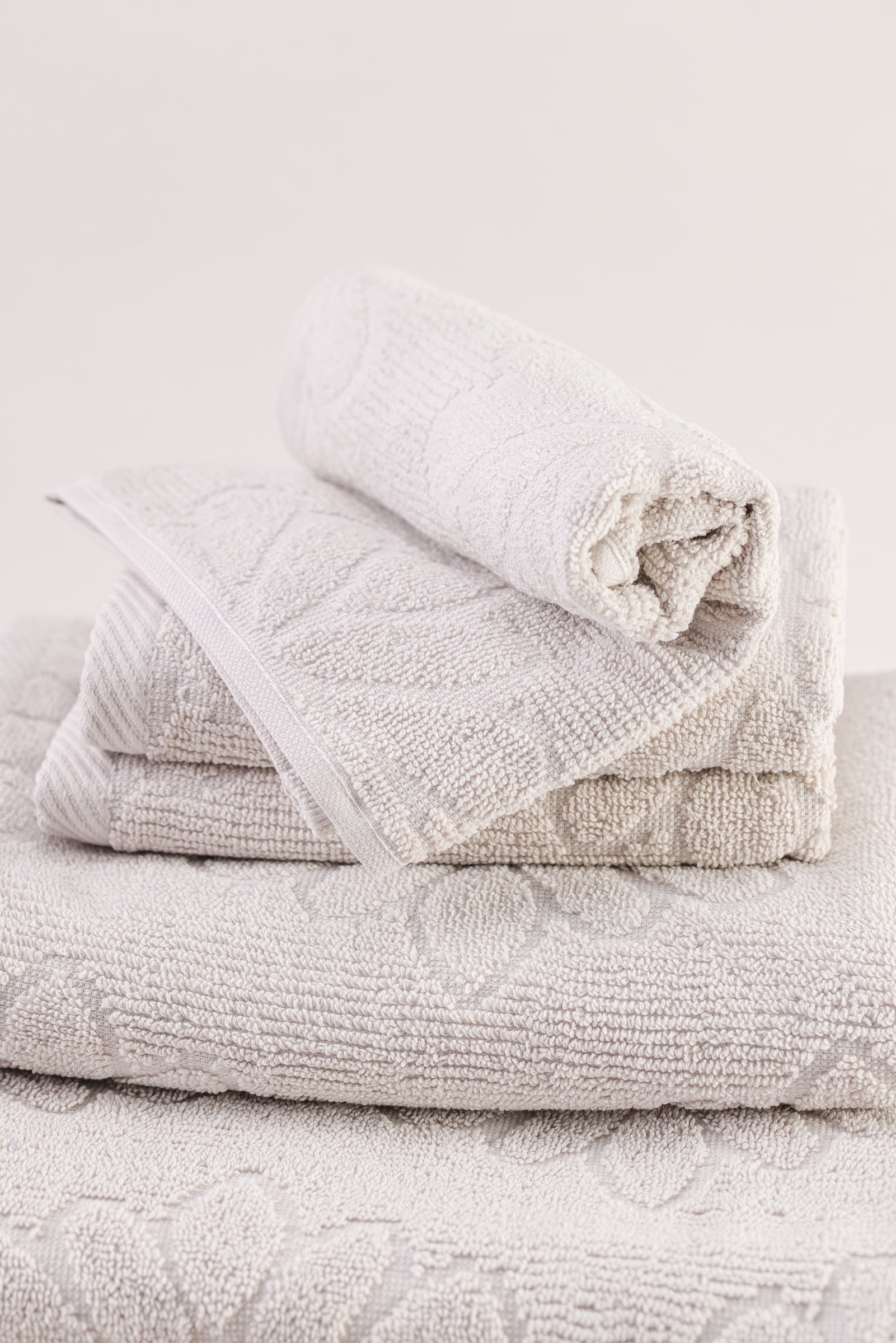 Flower Ribbed Towel - 160*90cm