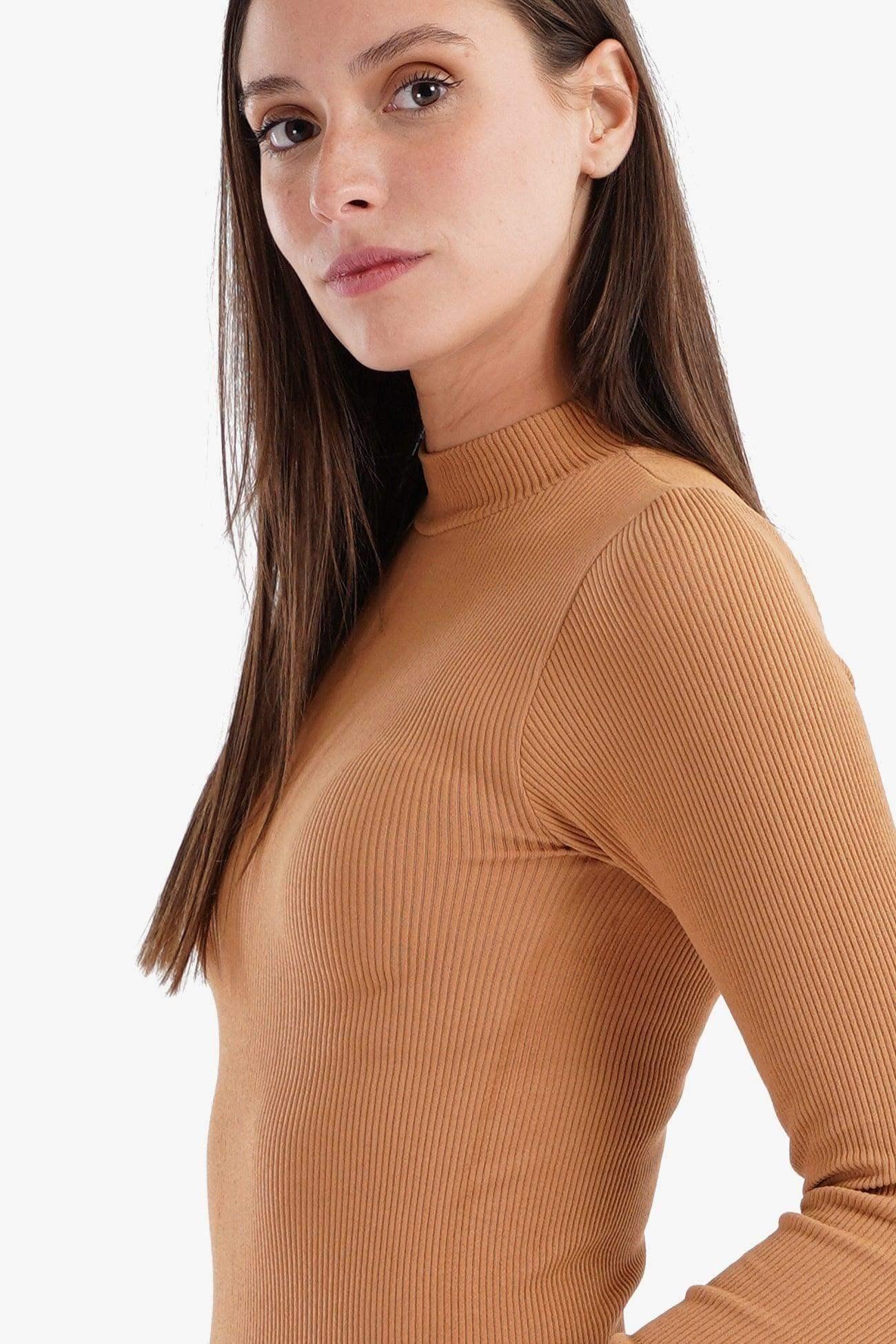 Top with Thumbhole Cuffs - Carina - كارينا