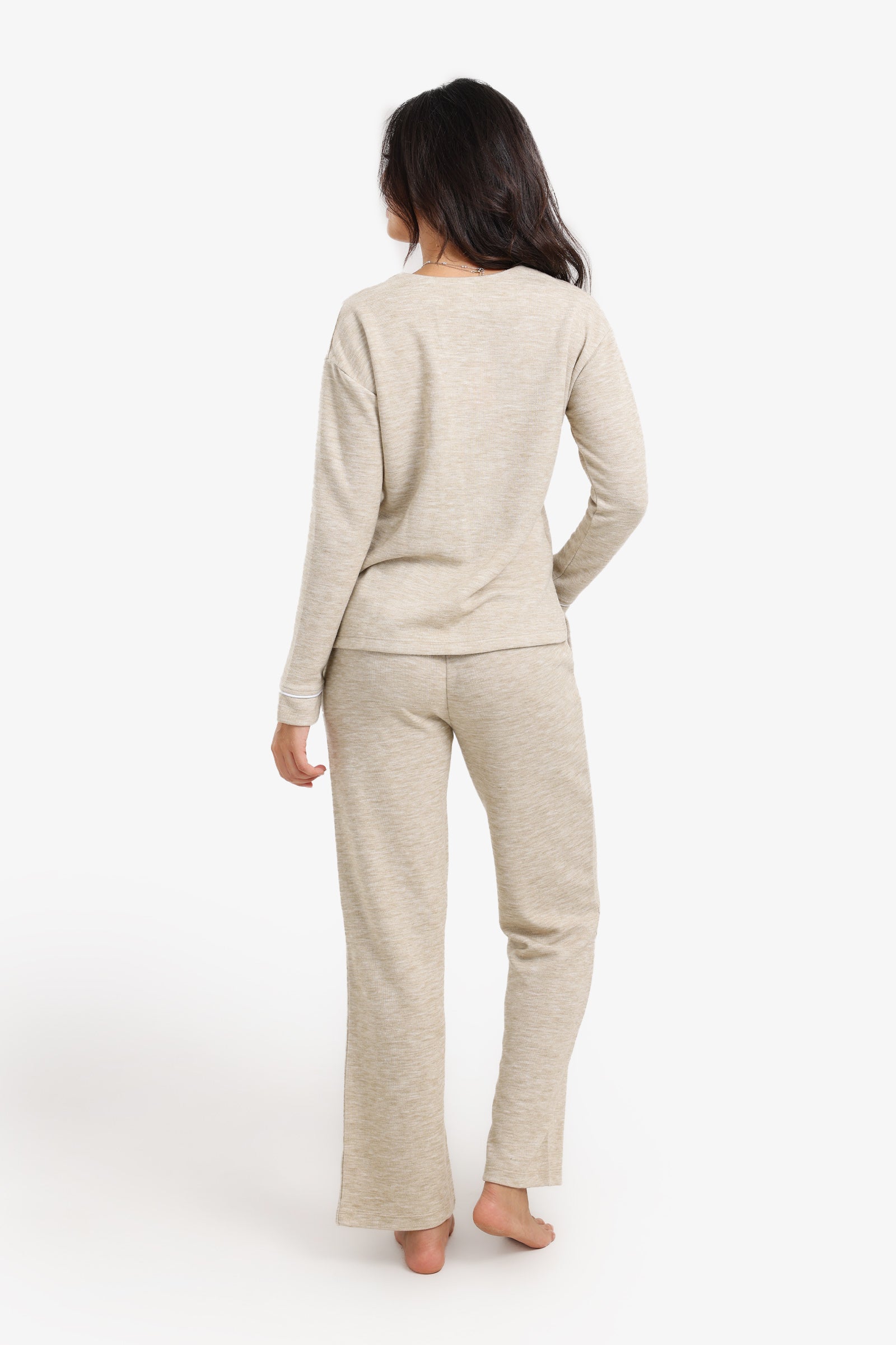 طقم بيجامة بنقشة ذاتية