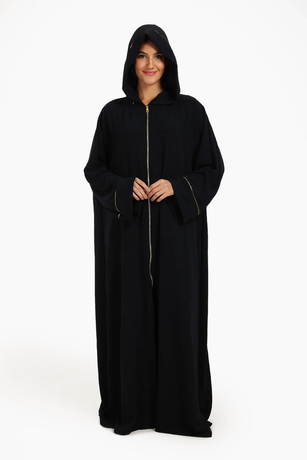 إسدال صلاة مزين بحواف ذهبية