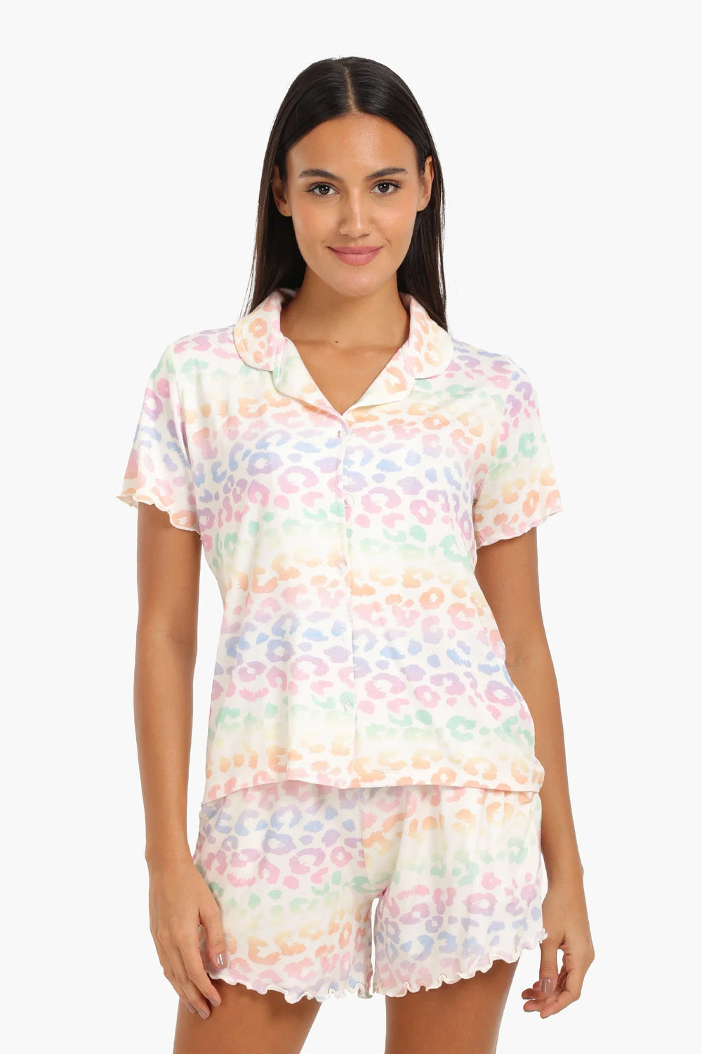 طقم بيجامة بطبعة فهد ملونة