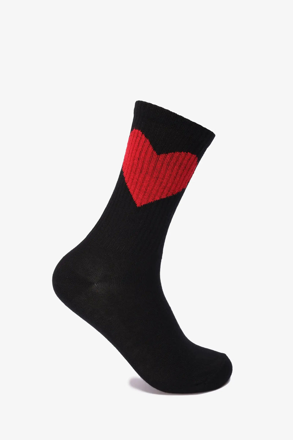 شرابات طويلة مضلعة مزينة بقلب