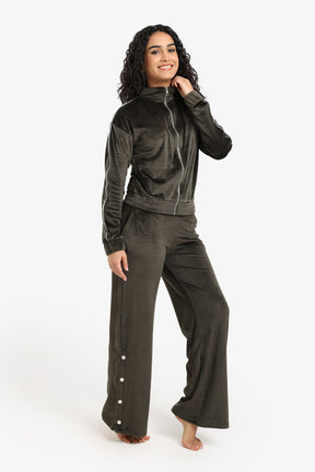Velvet Straight-Cut Pyjama Set
