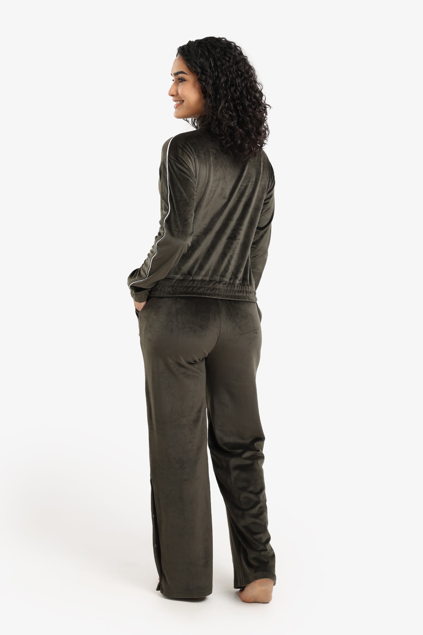 Velvet Straight-Cut Pyjama Set