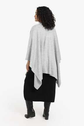 Knitted Poncho with Pockets