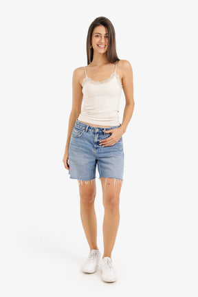 توب سادة أنيق وناعم