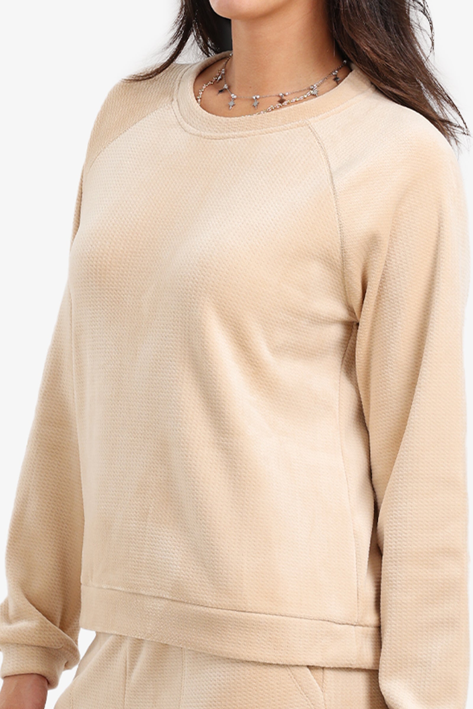 طقم بيجامة بنقشة بارزة