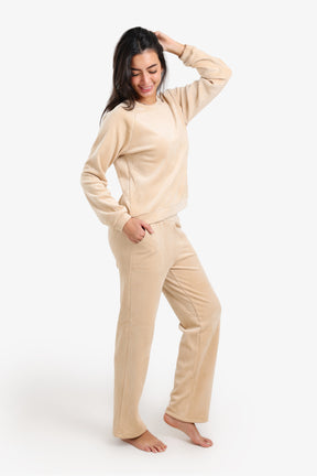 طقم بيجامة بنقشة بارزة