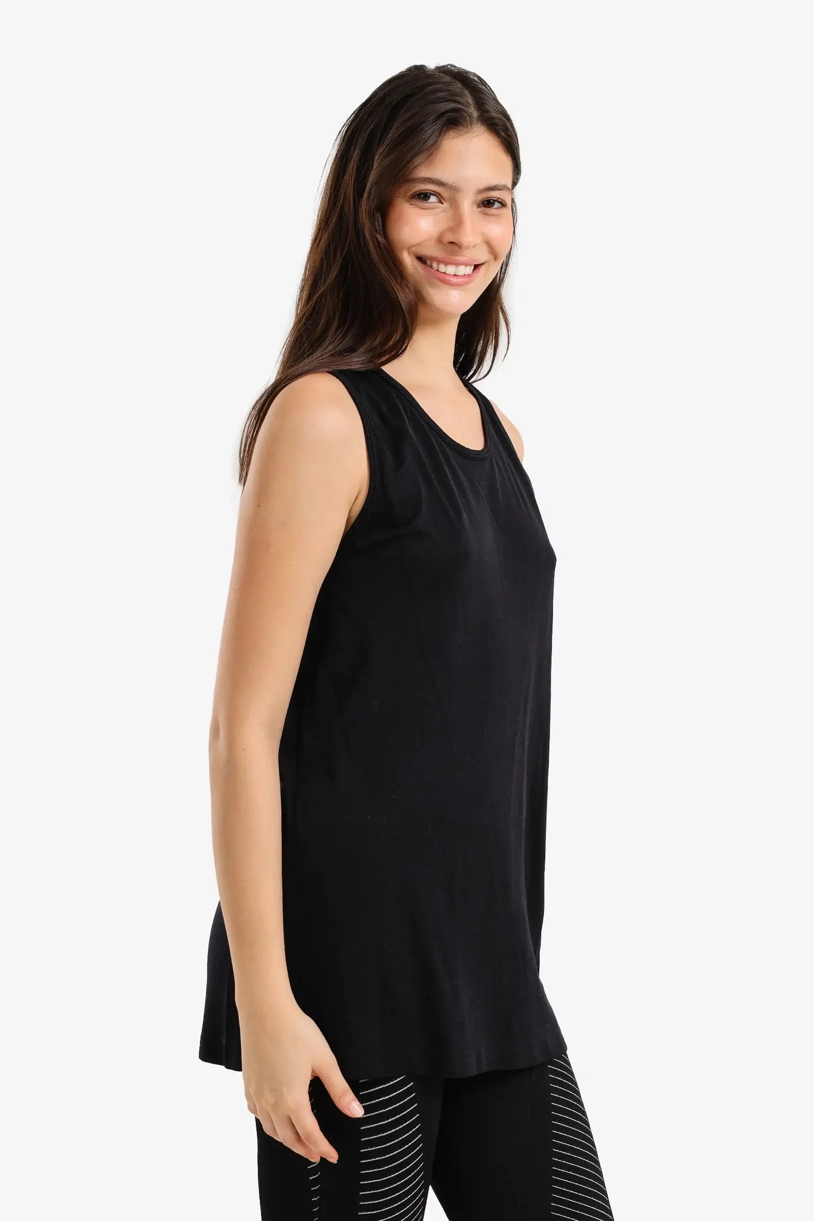 توب طويل بظهر مفتوح