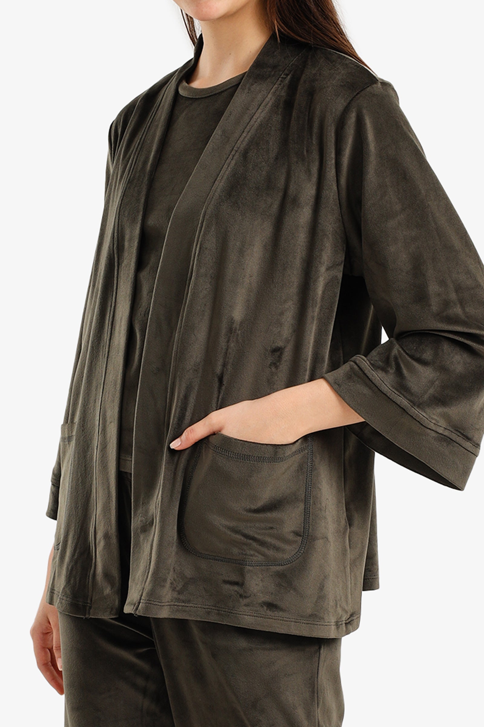 بيجامة قطيفة من 3 قطع 