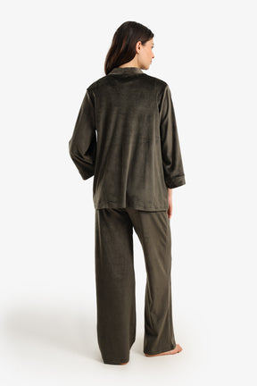 بيجامة قطيفة من 3 قطع 