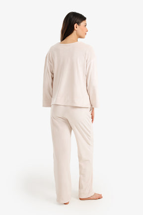 طقم بيجامة قطيفة بأكمام طويلة