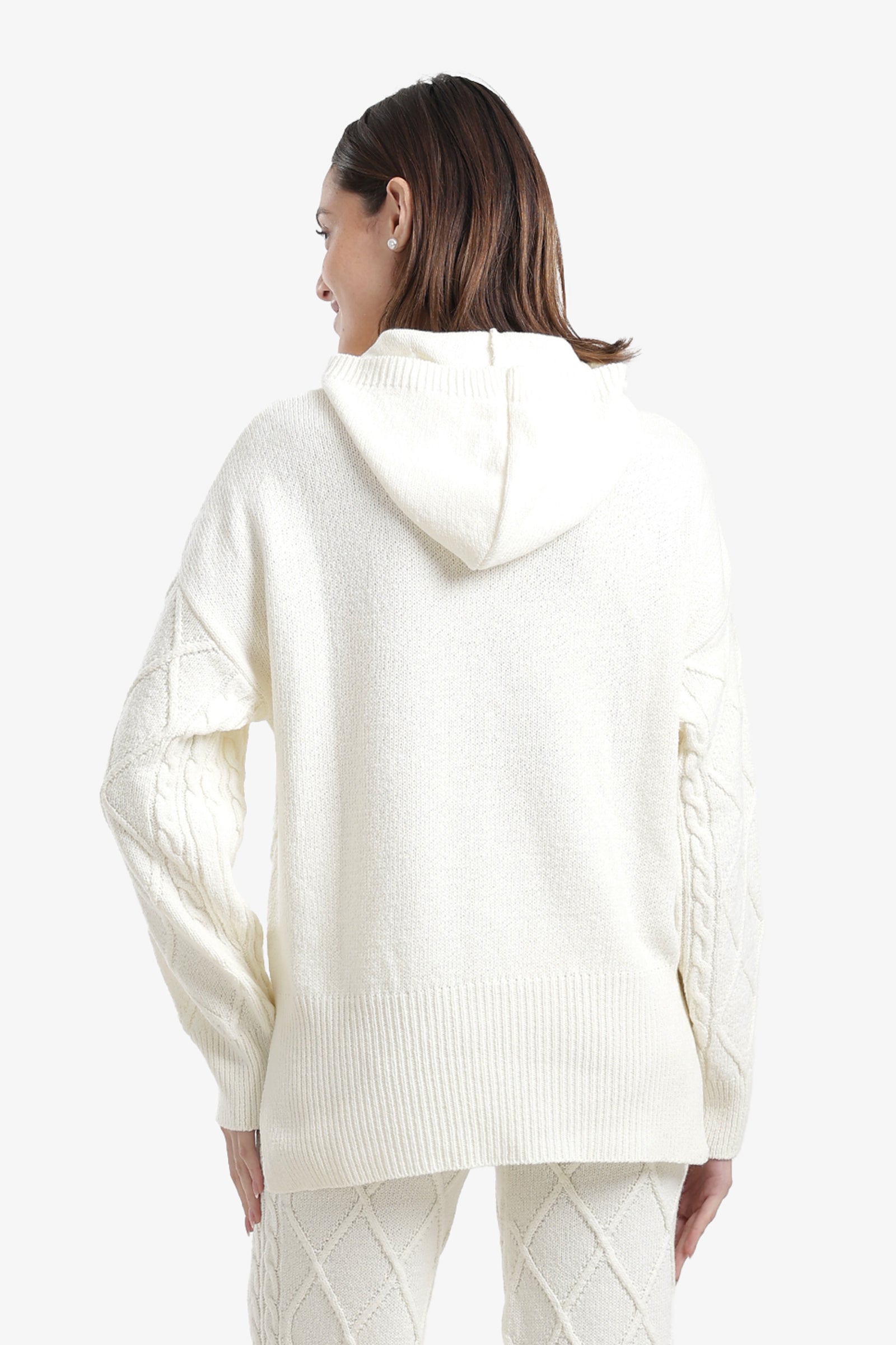 بلوفر  لاونج بنقشة كابل