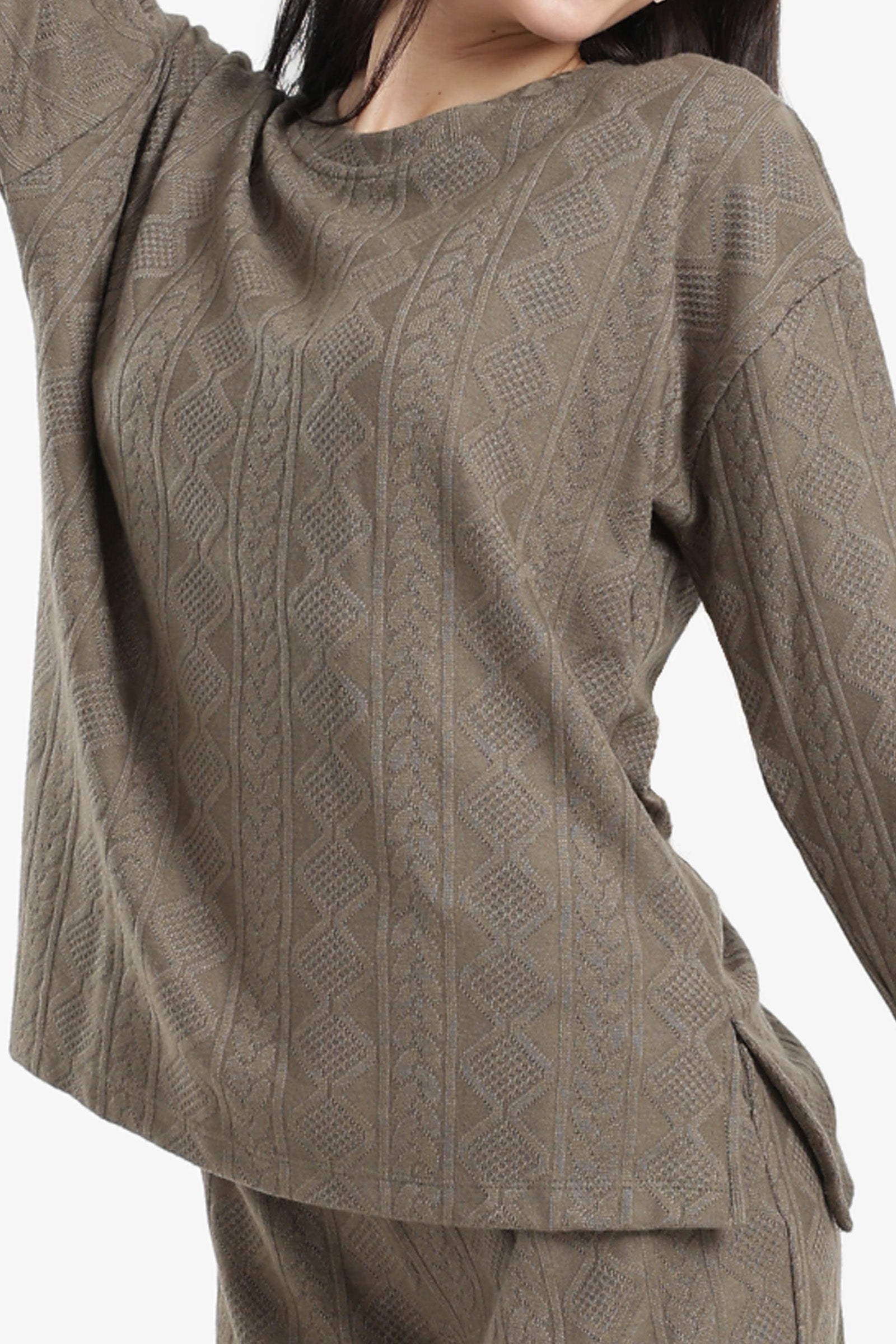 Self-Pattern Relaxed Pyjama Set