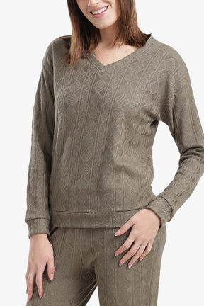 بيجامة مريحة بنقشة ذاتية