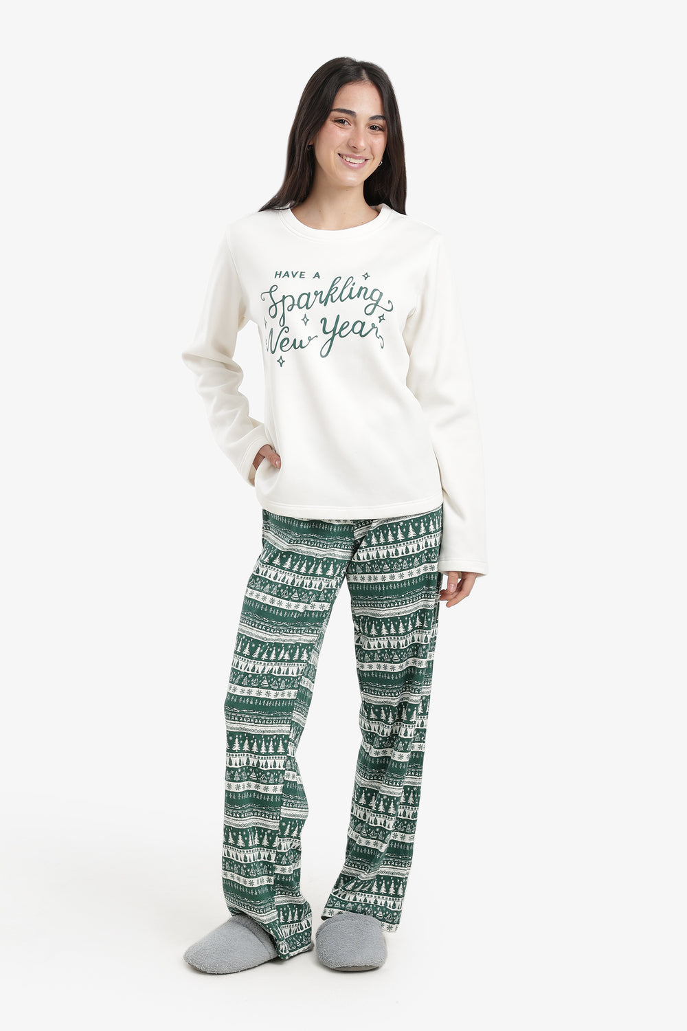 بيجامة لرأس السنة الجديدة