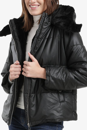 جاكيت منفوخ بسوستة أمامية