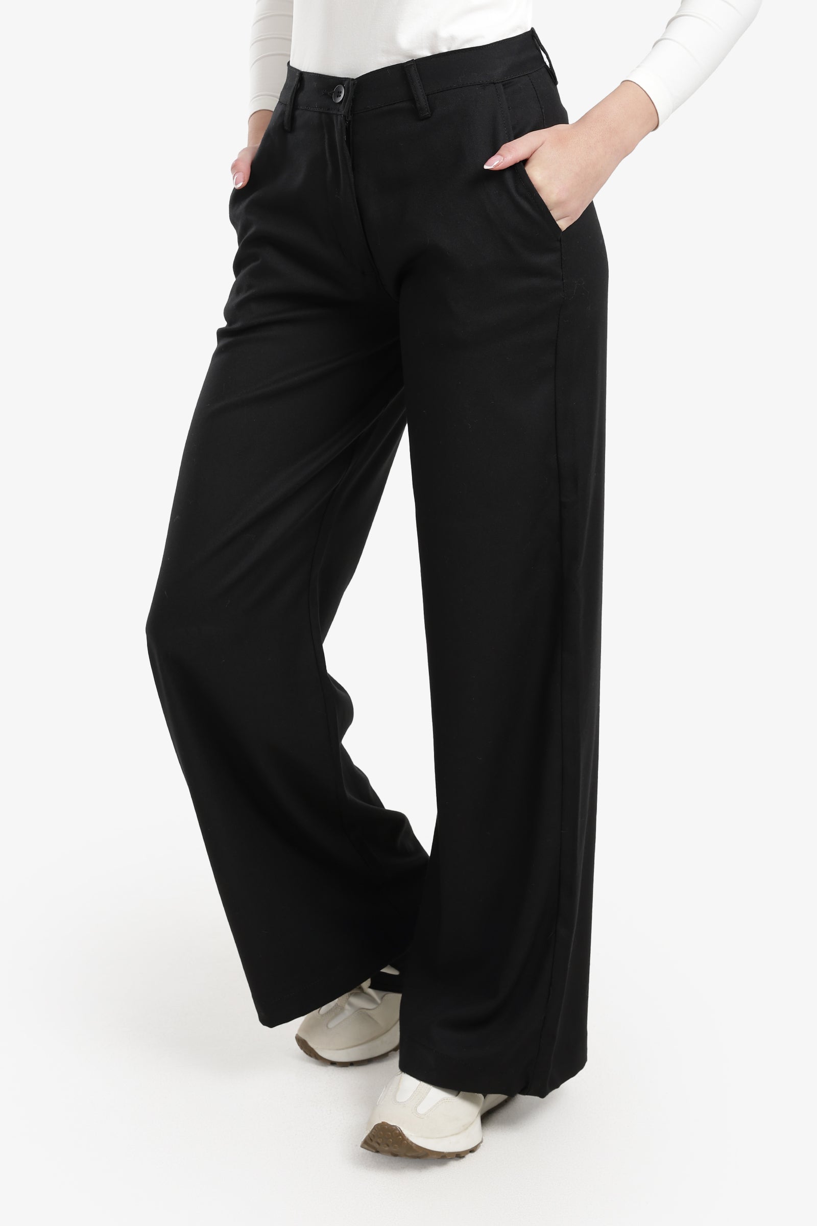 Wide-Leg Straight Cut Pants