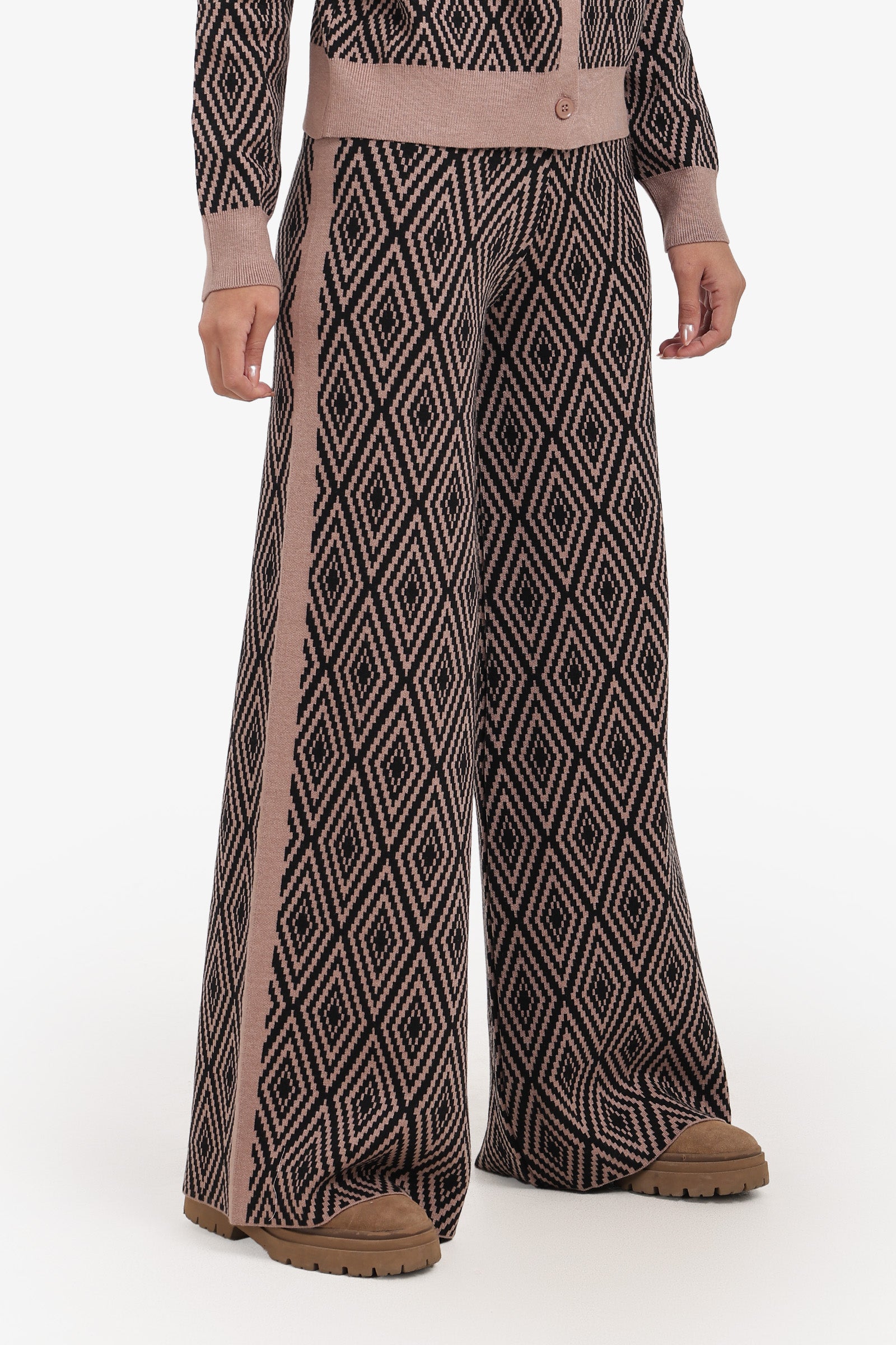 Diamond Pattern Lounge Pants