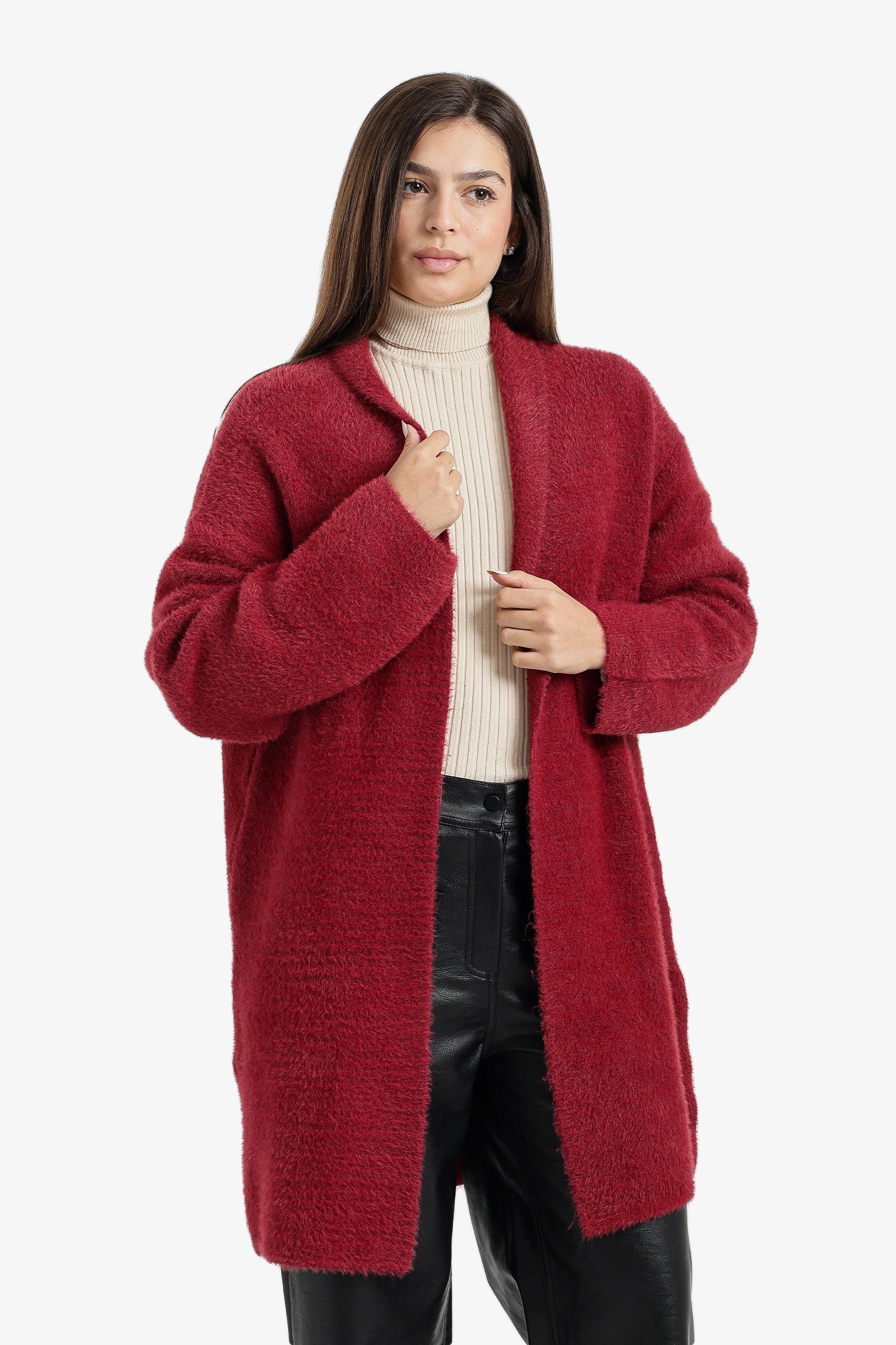 كارديجان بقصة أكتاف منخفضة