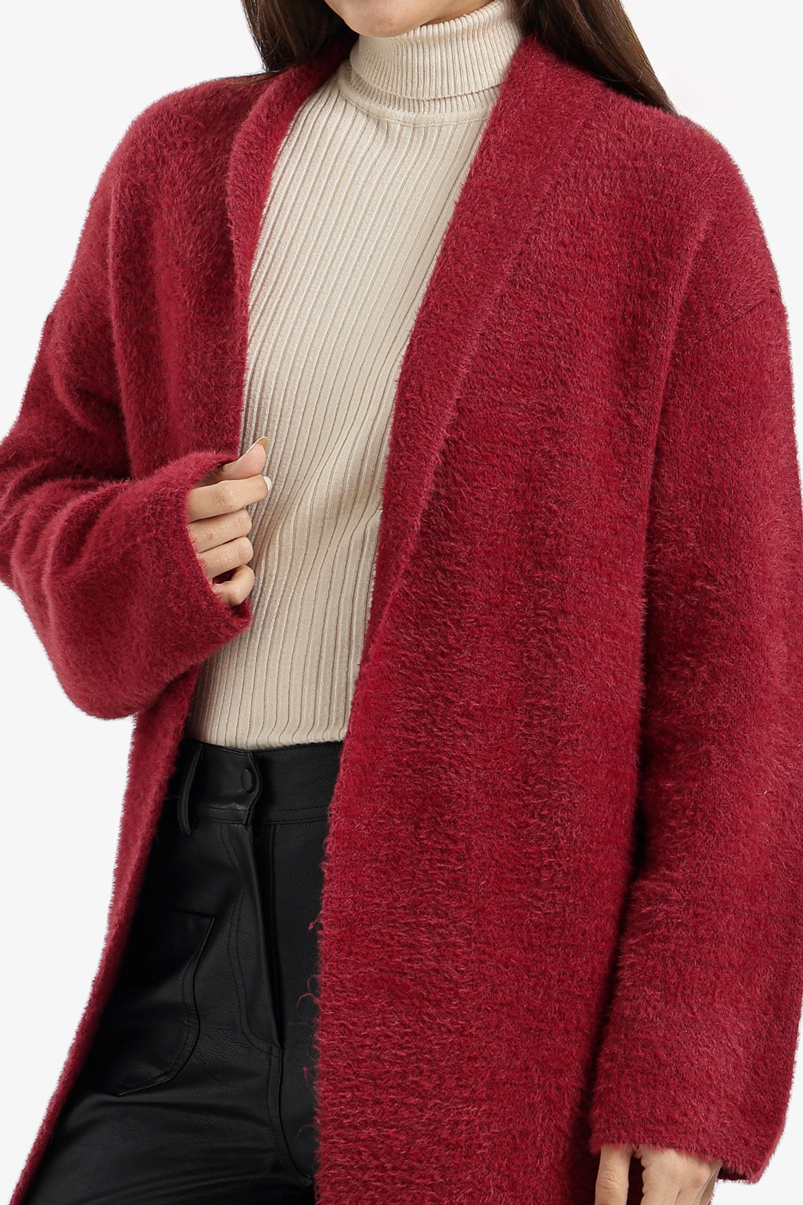 كارديجان بقصة أكتاف منخفضة